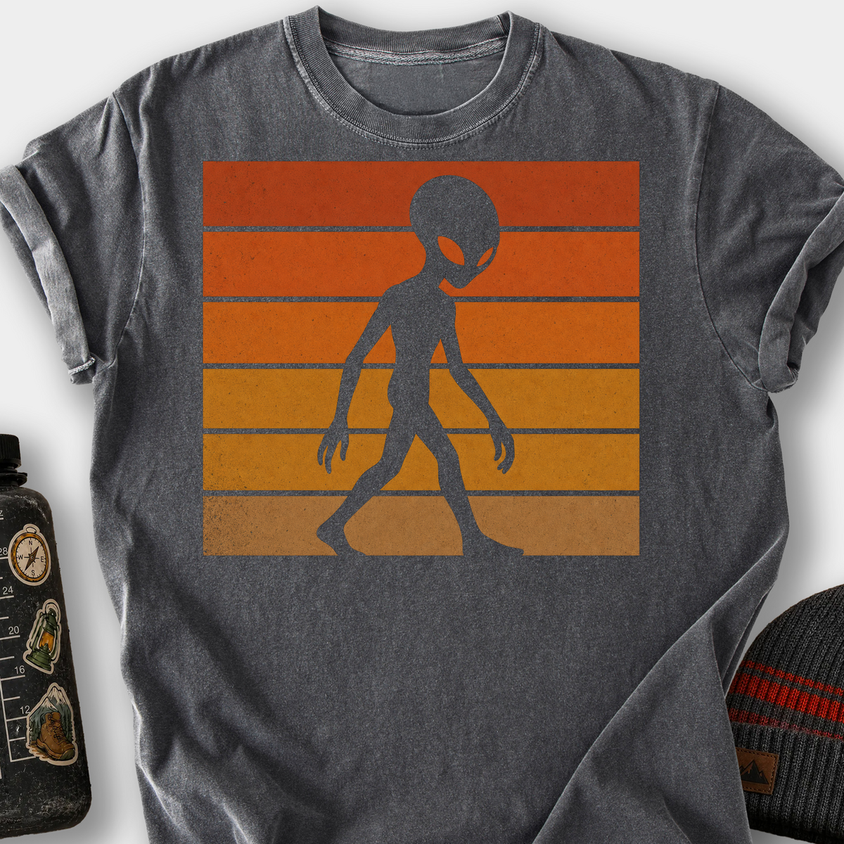 Alien Retro Sunset T-Shirt — Pepper