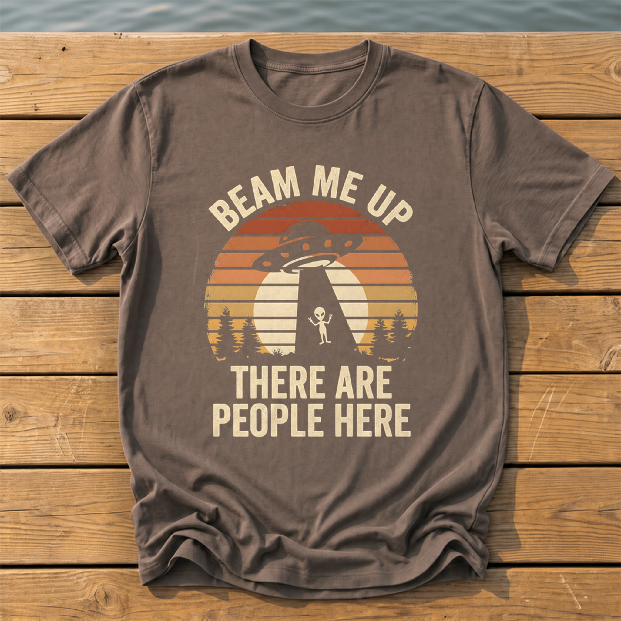 beam me up there are people here_sunset slat silhouette T-Shirt — Espresso