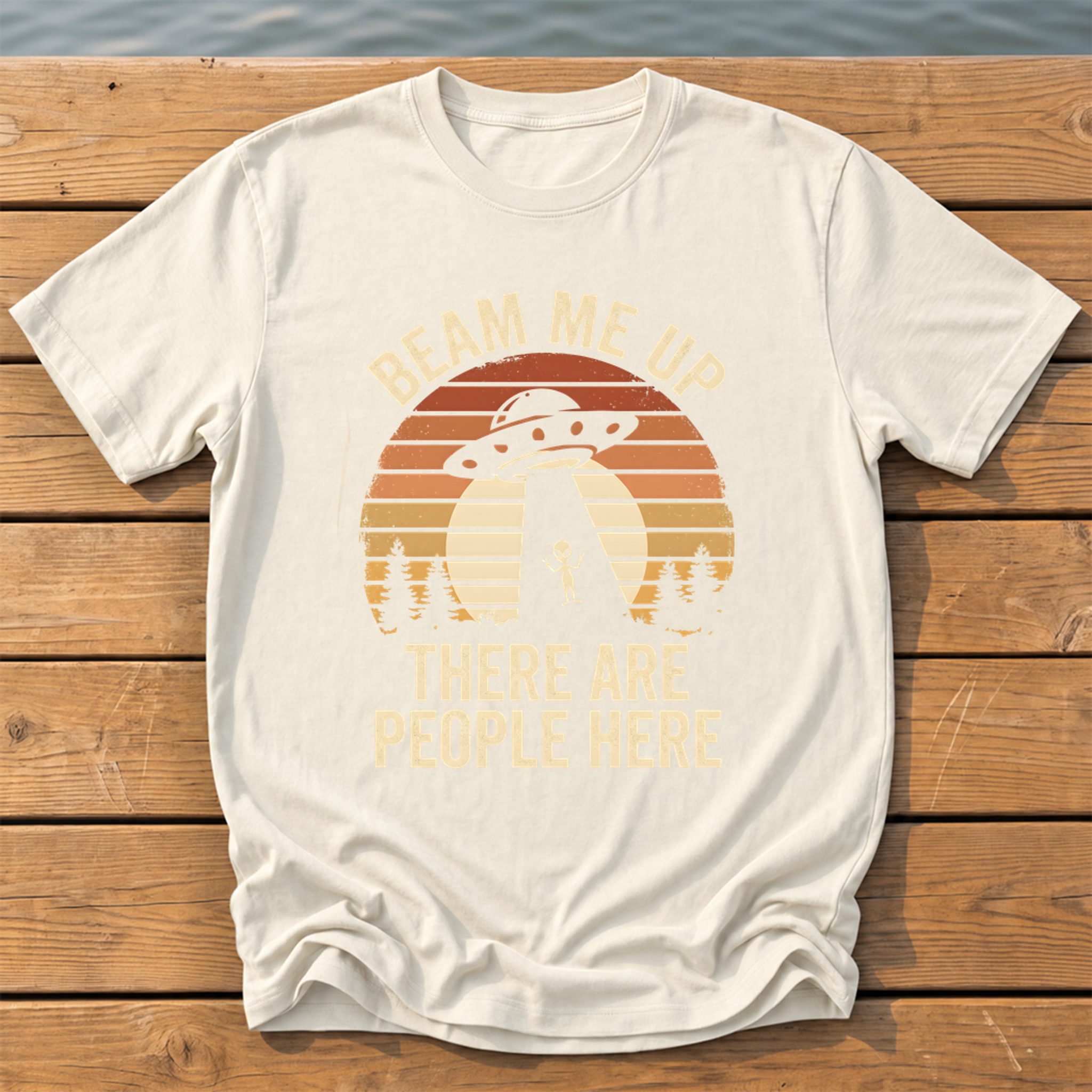 beam me up there are people here_sunset slat silhouette T-Shirt — Ivory