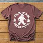 bear thick thighs varsity badge T-Shirt — Brick