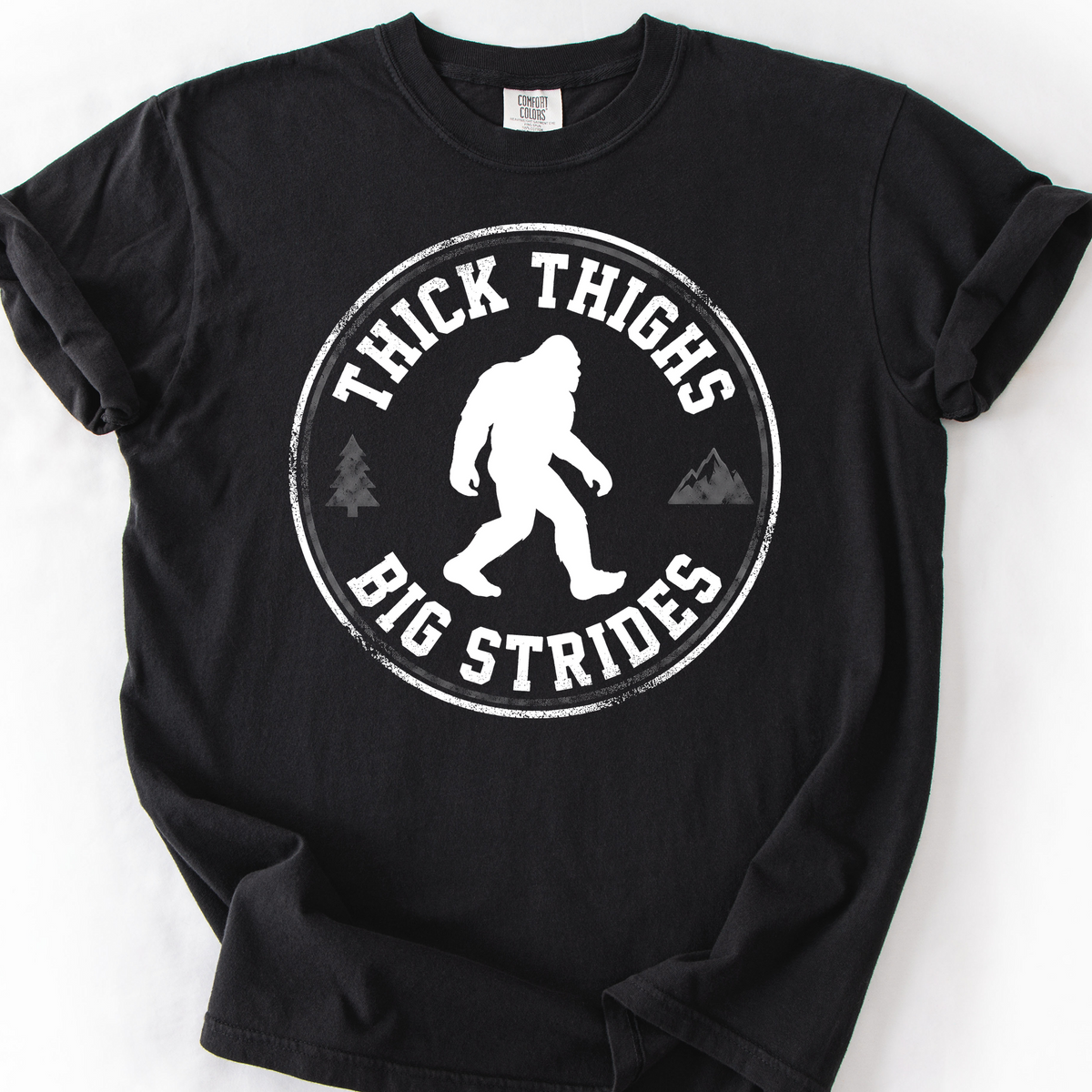 Thick Thighs Big Strides T-Shirt — Black