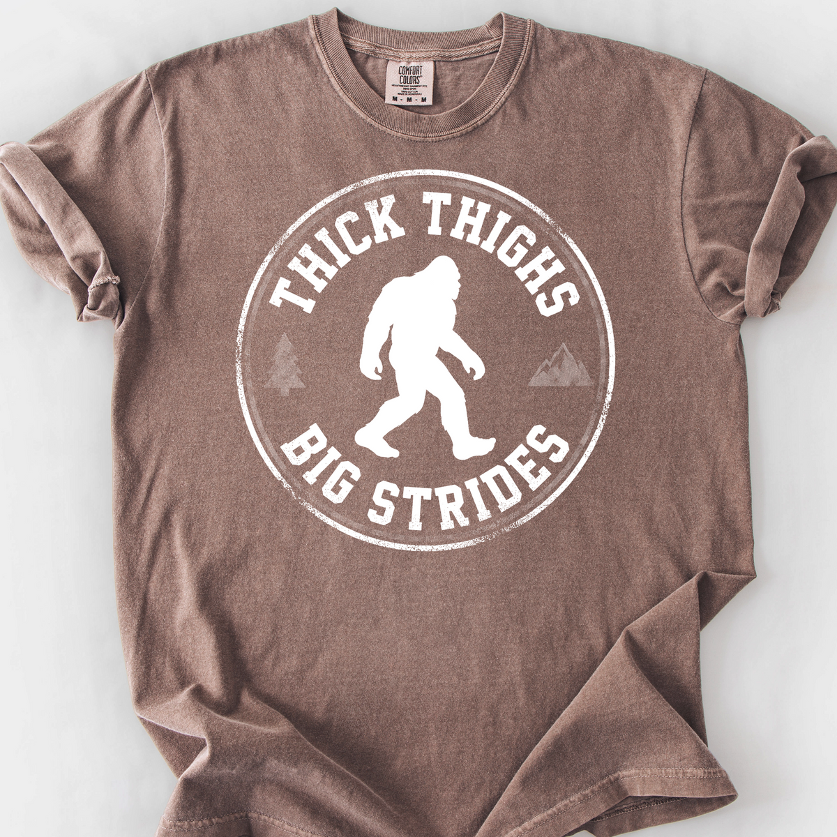 Thick Thighs Big Strides T-Shirt — Espresso