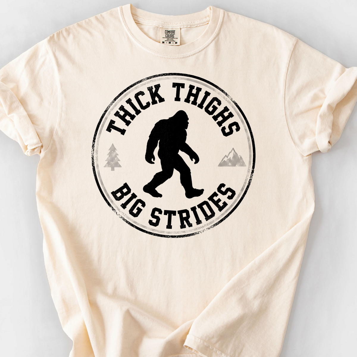 Thick Thighs Big Strides T-Shirt — Ivory